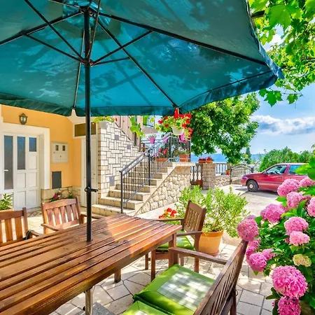Bozena Komadina Apartment