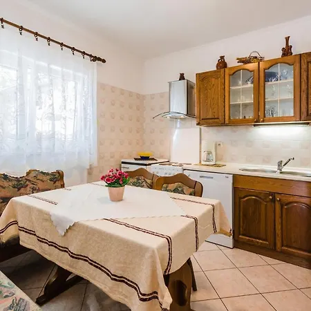 Apartment Bozena Komadina Novi Vinodolski